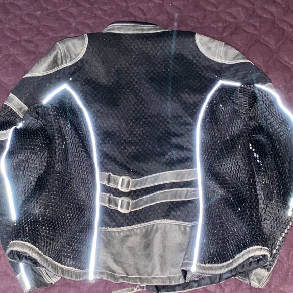 Harley Davidson Mesh Riding Jacket - Picture 5 of 9